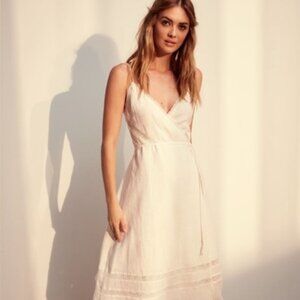 Aritzia 100% Linen Wrap Dress